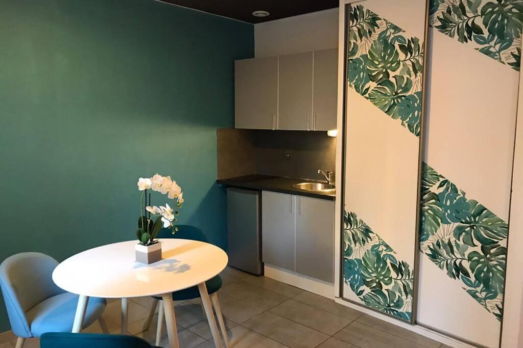 Studio cocooning à 50 m du port Cassis Exterior foto